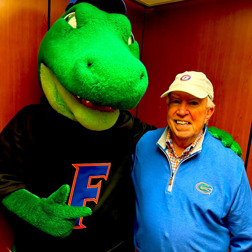 Meet your Posher, Hal